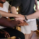 Командное взаимодействие и развитие коллективных стратегий успеха