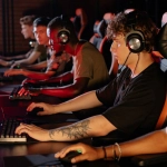 Командные стратегии в Lucky Jet: сила коллективного интеллекта